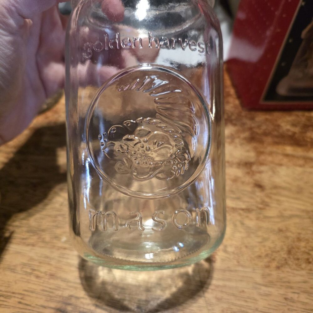 Vintage 70s Golden Harvest glass Mason Jar Quart